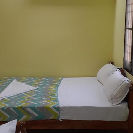 Varadhar Guest House Kanchipuram Eksteriør bilde