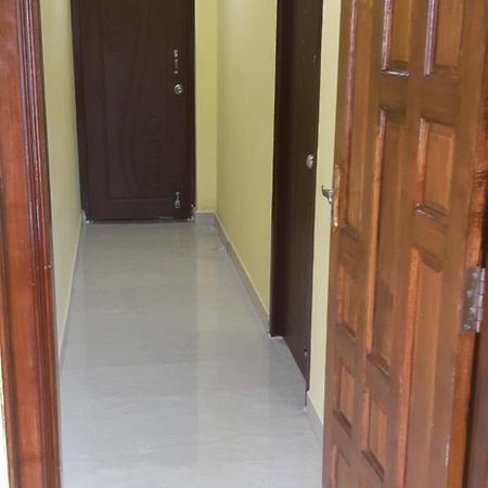 Varadhar Guest House Kanchipuram Eksteriør bilde